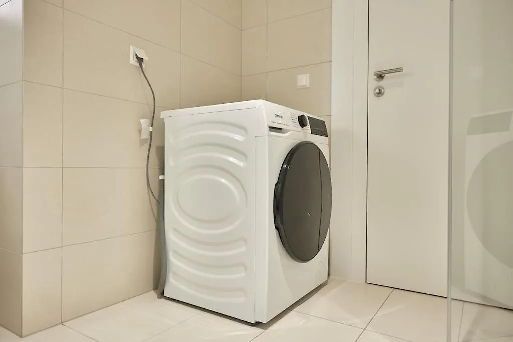 High End Long Stay Vienna Apartment